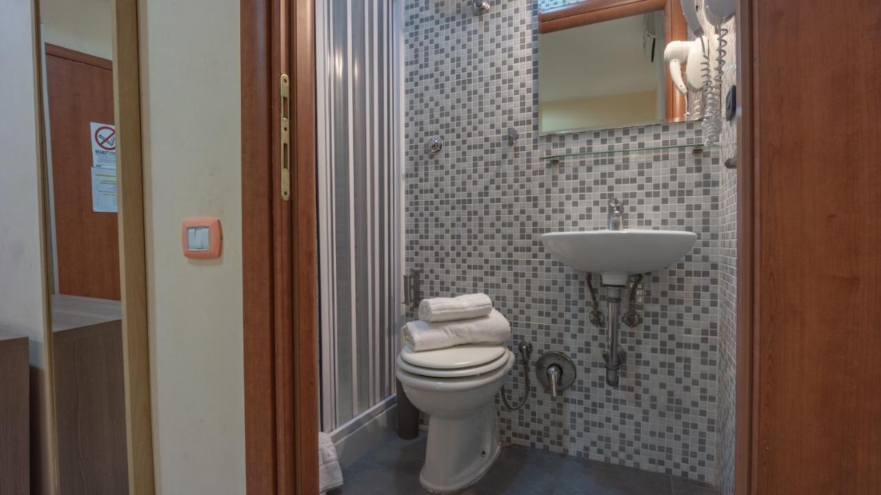 Domenichino Guesthouse Rome Extérieur photo